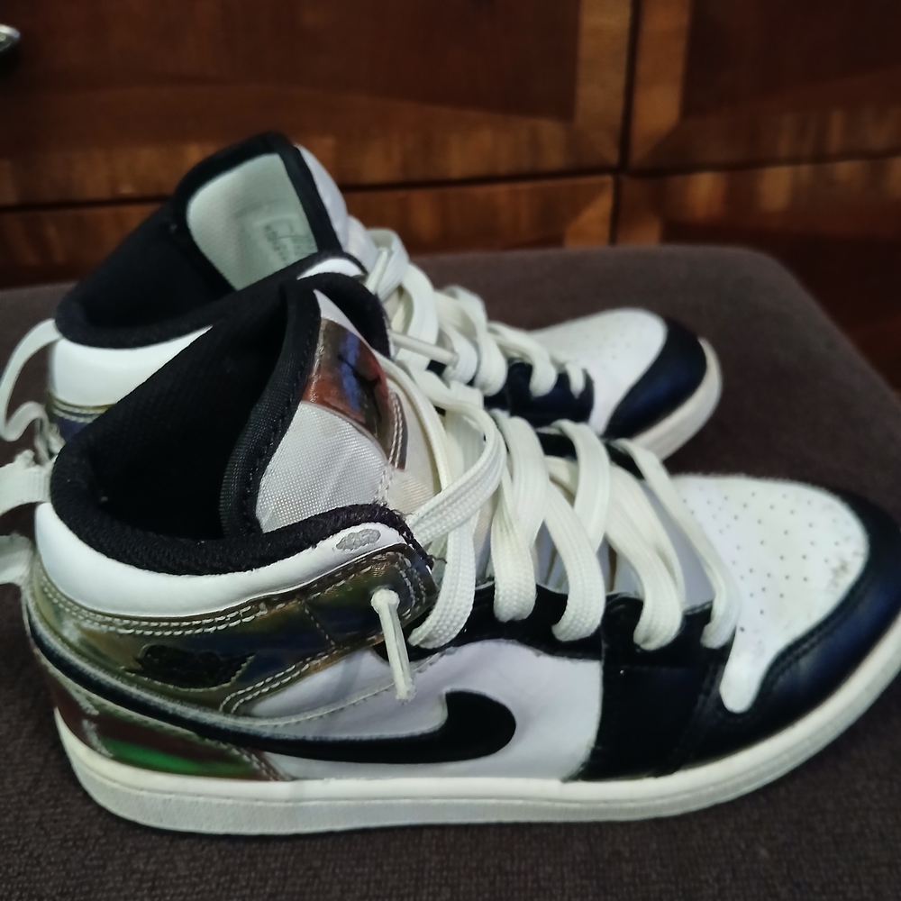 Jordan Kids Sneakers - Black, White, and Silver